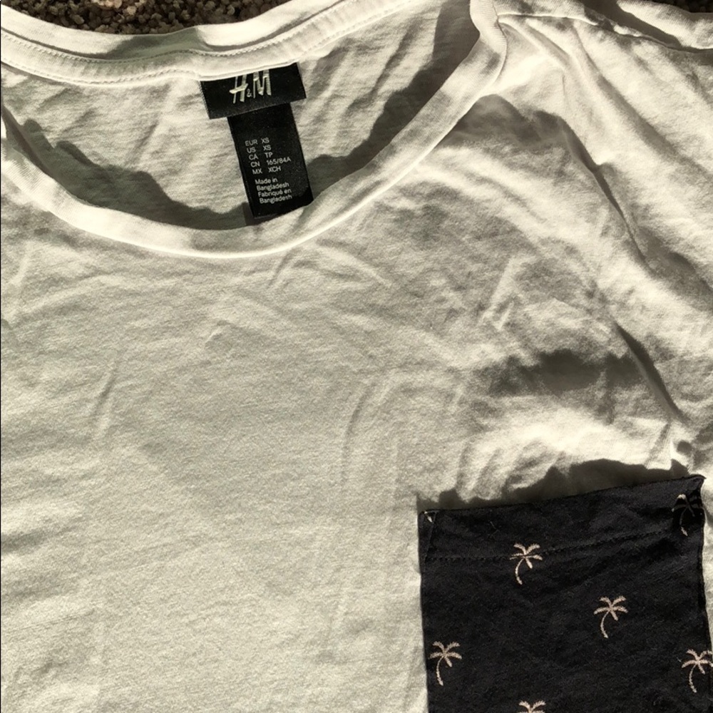 Small H&M Palm Tree Tee